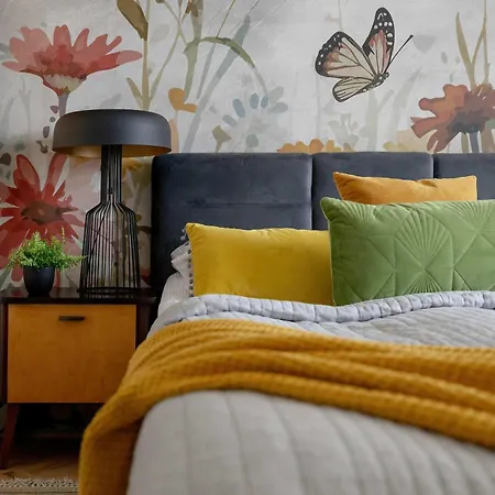 Czarujacy Z Klimatyzacja I Miejscem Do Pracy Zdalnej By Renters Apartmán