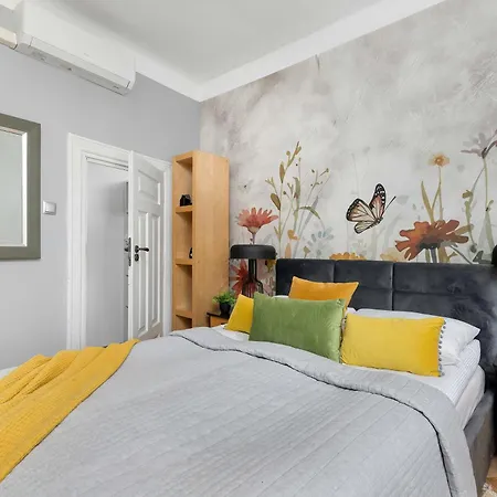 Apartmán Czarujacy Z Klimatyzacja I Miejscem Do Pracy Zdalnej By Renters