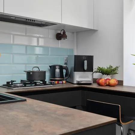 Czarujacy Z Klimatyzacja I Miejscem Do Pracy Zdalnej By Renters Apartmán
